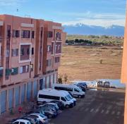 Habitacio privada en pis compartit ambient tranquil Habitacio privada en pis compartit ambient tranquil
