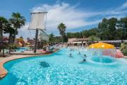 ZEcamping 4 étoiles animé 500m plage parc aquatique locatif TV clim