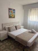 Atenas Solo Familias Serviplaya