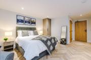 Top Stony Middleton
