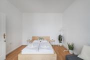 Calm Central Courtyard Apartment