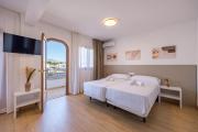 Top Albir