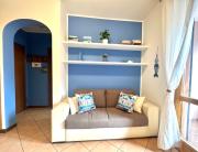 Azzurra Charming Apartment • Walk to Lake