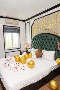 DR Luxury Hotel