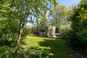 Holiday home with garden in Oostkapelle - Oosterpark 96c