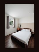 Cashew Inn