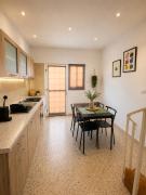 Arya Seaview Apartment-Coral Bay