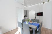 Self check-in - 2 Bedrooms - Metro - 1000 Mbps
