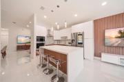 Top Hialeah
