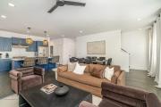 Sunspire-Private Deck-In East Nashville