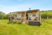 1 Bed in Llanfihangel-y-Creuddyn oc-c34624