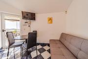 Apartments by the sea Kuciste - Perna, Peljesac - 4538