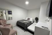 Moderno al norte, Full equipado, Primer piso ,2Aires 6 camas con Patio