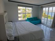 Top Acapulco