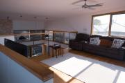 Top Kingscote