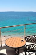 Top Himare
