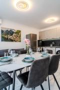 Sea View Luxury Apartments- Forest Retreat Luxury Suite