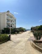 Top Himare