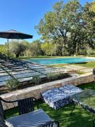 Villa avec piscine privée Profitez du calme et du soleil