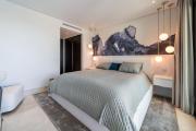 Luxurious 7-Bedroom House with Private Pool in Benidorm