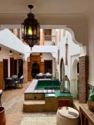New Riad NB Private with Pool and Breakfast Included