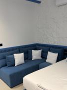 Blue Studio Apartment Santorini