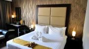 Mallberry Suites Business Hotel