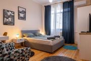 Teos Top Central Apartment History and Art Quarter