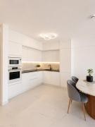 Tiffany Apartment