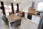 Charming 2-Bedroom Apartment with Stunning Views in Okrug Gornji