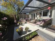 Gezellige ruime Cottage, privé, 2 slaapkamers, hond welkom!