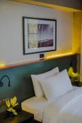 Venus Parkview Hotel