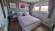 Innisfail Edi - double room with private bathroom