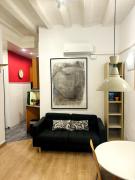 Charming Stay in Barcelona Near Las Ramblas