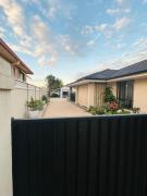 Top Cowra