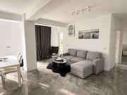 New Luxury Apartment in Giroc with private parking