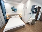 Stylish Skyline Apartment for Couples Near Keangnam Landmark72 Hanoi Vietnam
