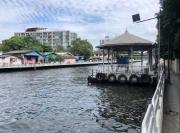 Top Sathani Khlong Tan
