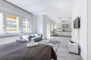 Cozy Stay at Margaret Blvd Prime Buda Location with AC