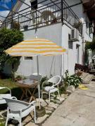 SeaLaVie 1BR Stylish Apartment in Beach Vicinity