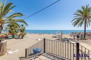 Cara Lumira - Beachfront Seaviews Premium