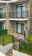 duplex 2 bedroom apartment with garden