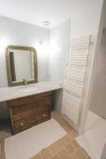 Top Najac