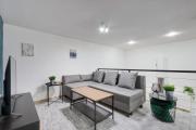 NEW - Central - Comfy Home
