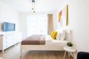Central - Balcony - Urban Retreat