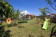 Apartments Dadic with parking & playground