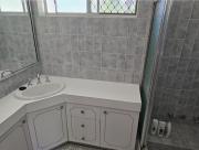 Top Kelmscott