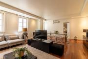 Exclusive Chiado Deluxe, elegant & spacious 3 BR