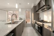Top Ingleburn