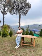 Top Chail
